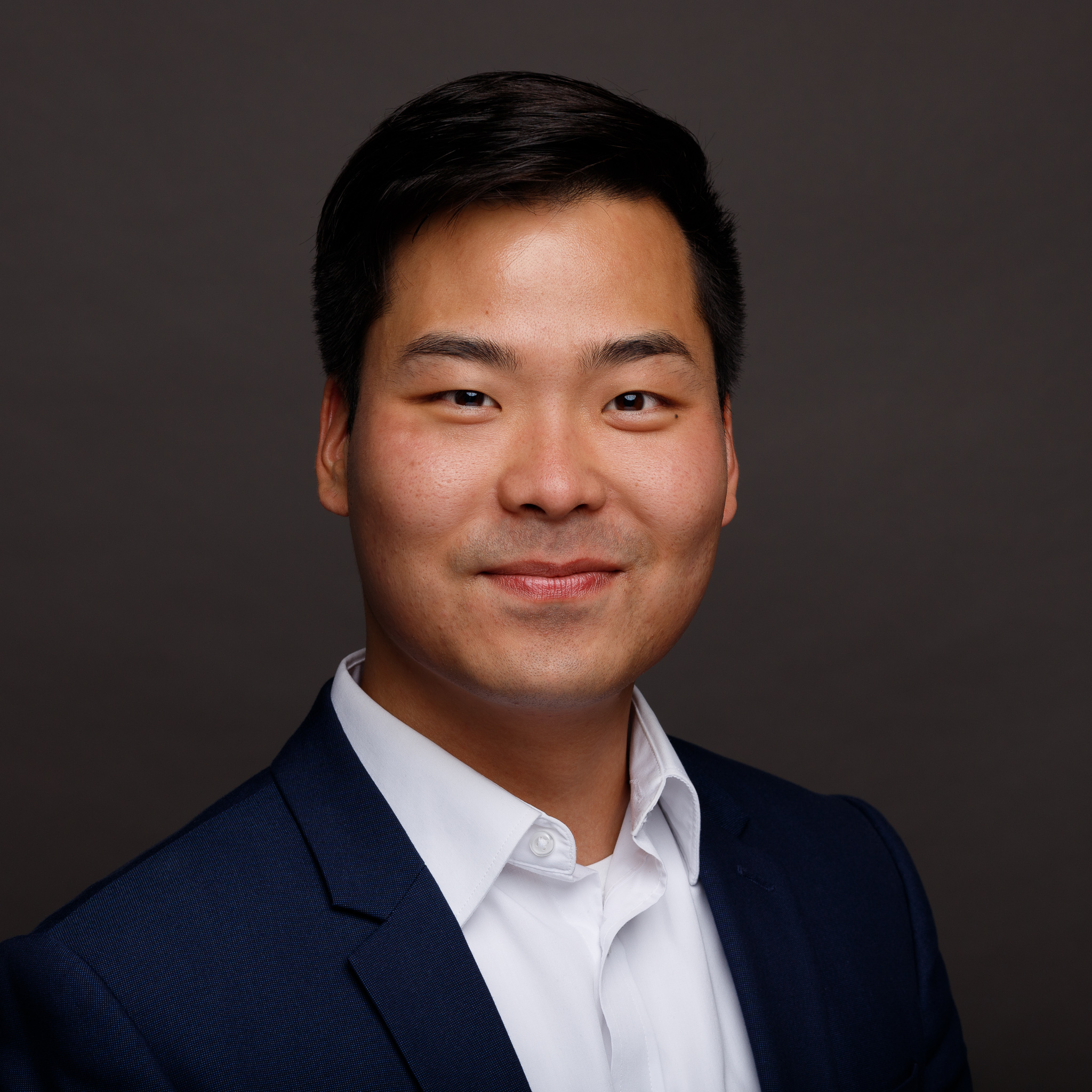 GivingTreeHeadshot4Socials-103 Eric Jang